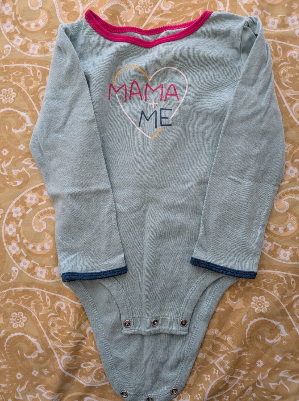 🍎 2 for $5 Onesie 24M